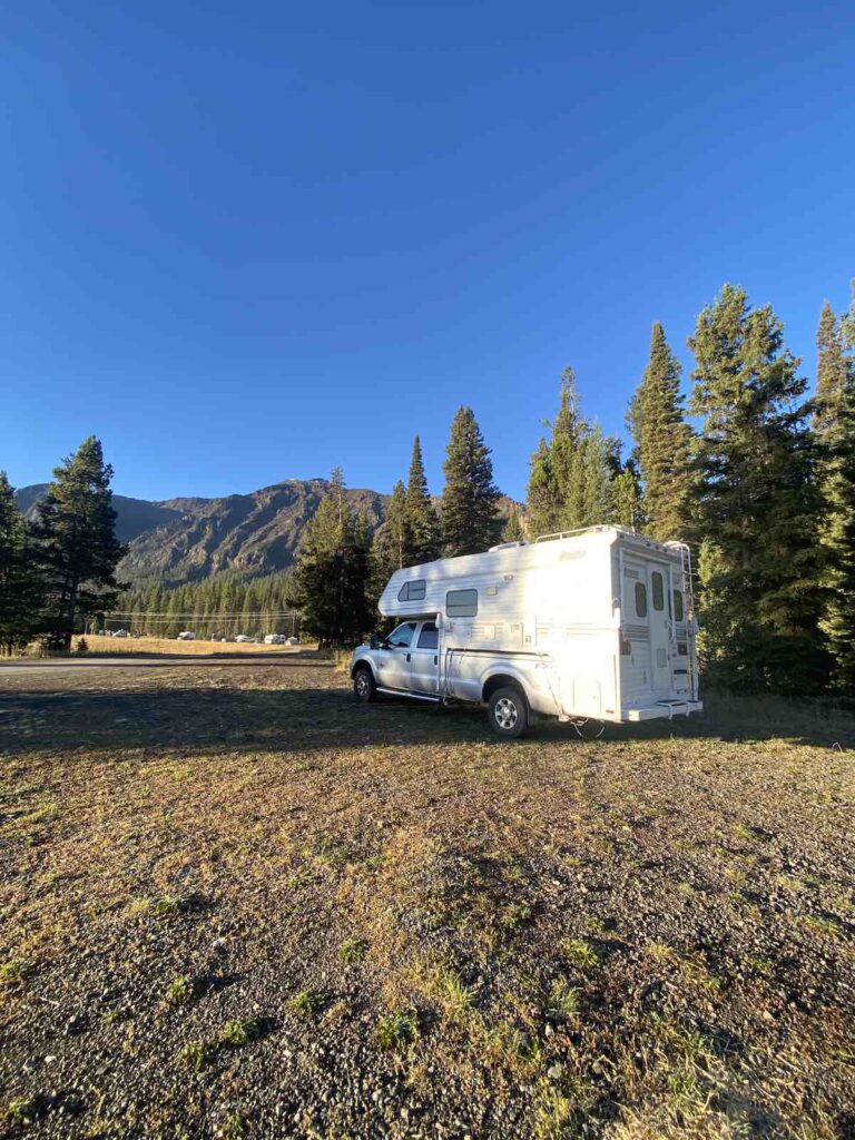 Camping sauvage aux alentours de Yellowstone