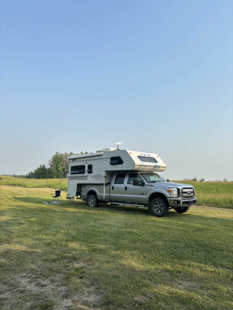 Spot pour la nuit dans les prairies du Saskatchewan