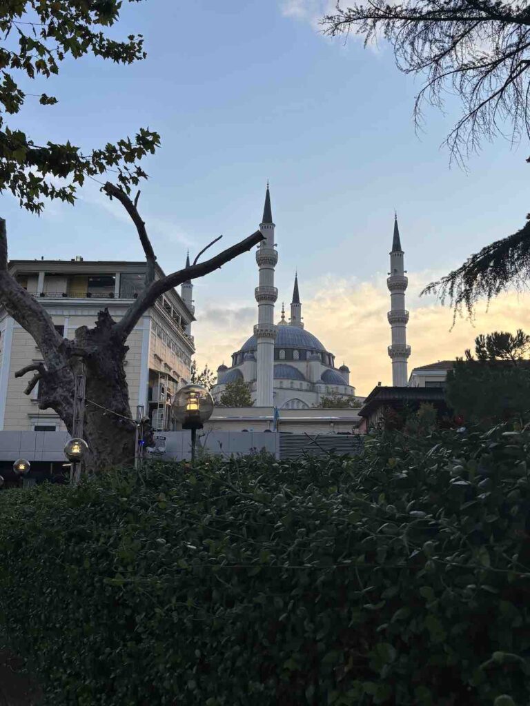 La grande mosquée de Tirana