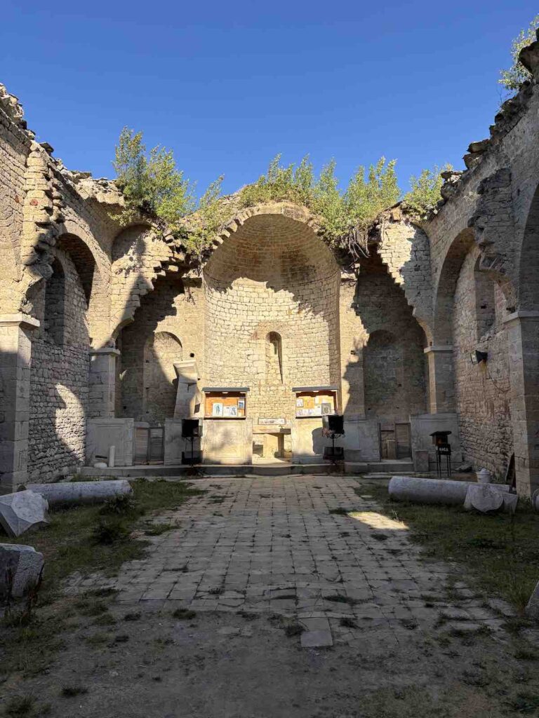 Église engloutie de Saint-Nicolas