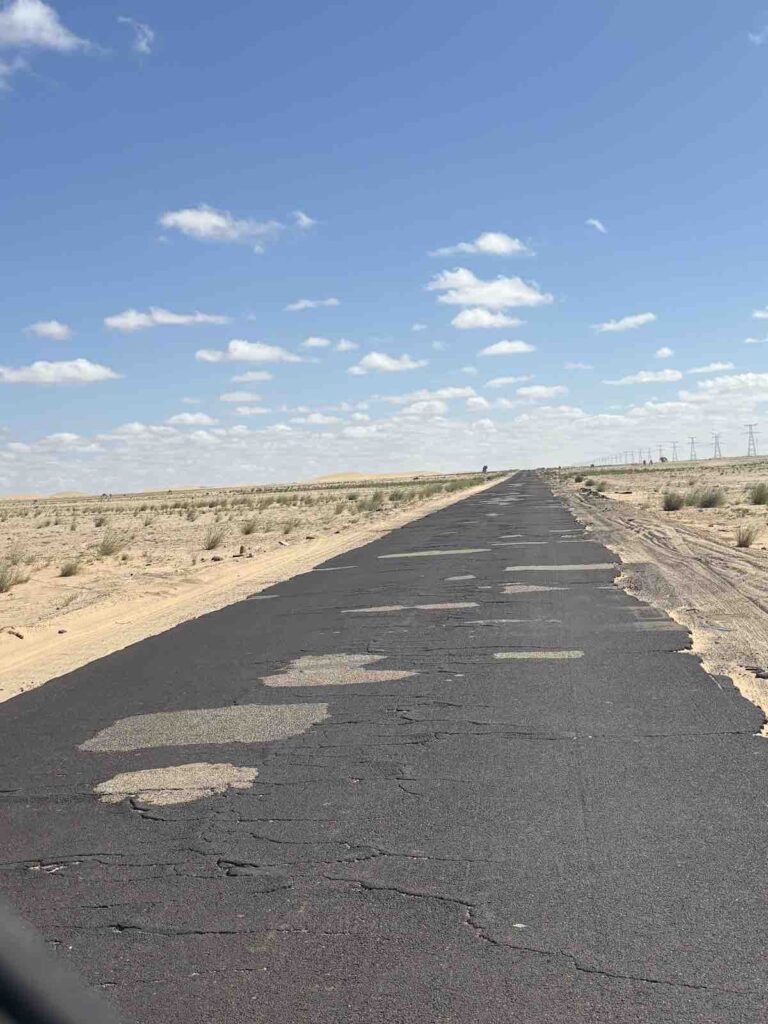 route en Mauritanie, très dégradé